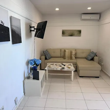 In Paseo Maritimo- First Line To The With Sea View Fuengirola